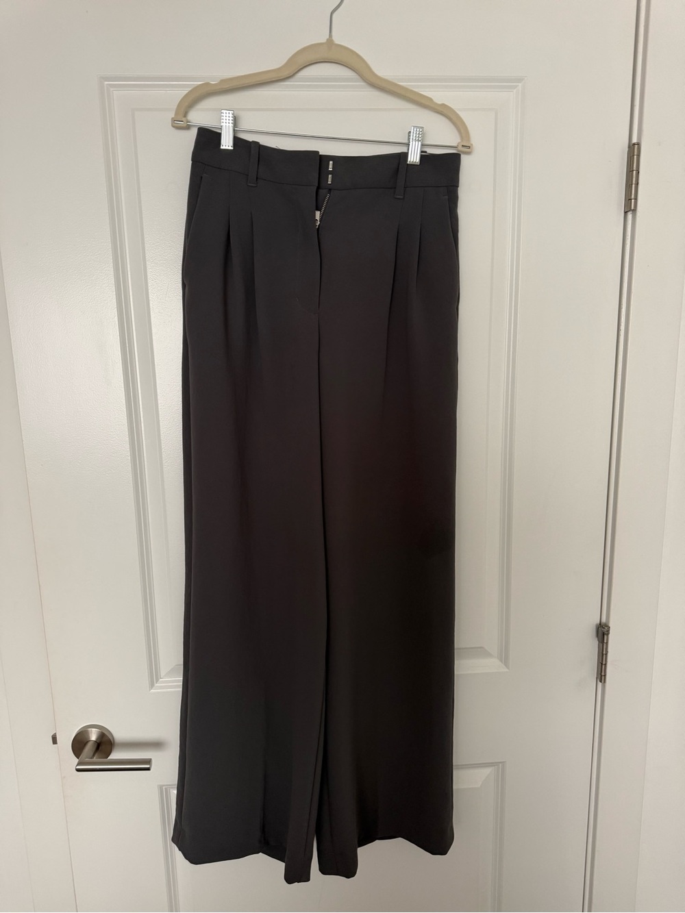 Aritzia Effortless Pants - Dark Gray